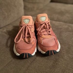 Womens Adidas Falcon in Pink/Navy!